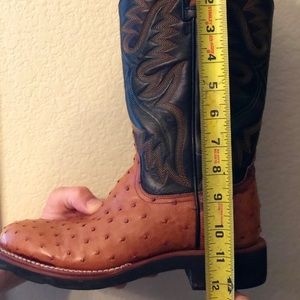 Ariat Shoes - Ariat Round Toe Ostrich Boots Ariat Shoes - Ariat Round Toe Ostrich Boots